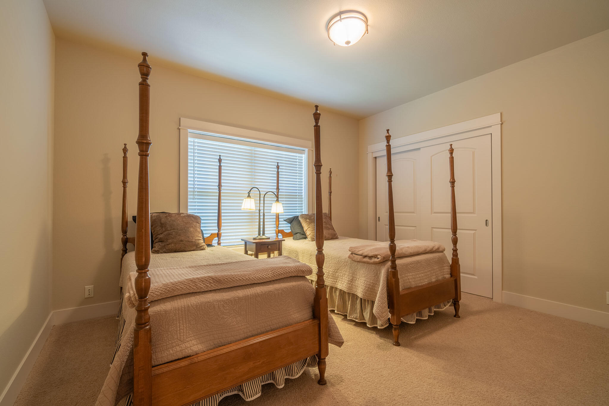 Eagle Crest - Residential