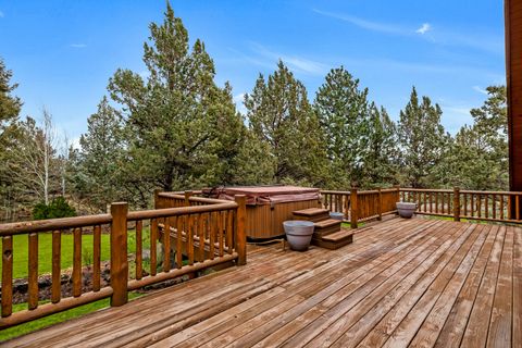 Tiny photo for 18070 Cascade Estates Drive, Bend, OR 97703 (MLS # 220212910)