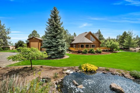 Tiny photo for 18070 Cascade Estates Drive, Bend, OR 97703 (MLS # 220212910)