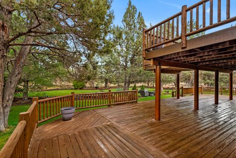 Tiny photo for 18070 Cascade Estates Drive, Bend, OR 97703 (MLS # 220212910)