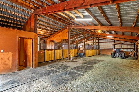 Tiny photo for 18070 Cascade Estates Drive, Bend, OR 97703 (MLS # 220212910)