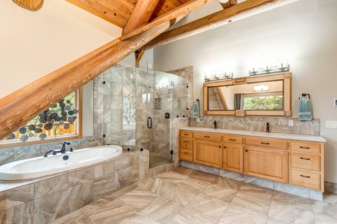 Tiny photo for 18070 Cascade Estates Drive, Bend, OR 97703 (MLS # 220212910)