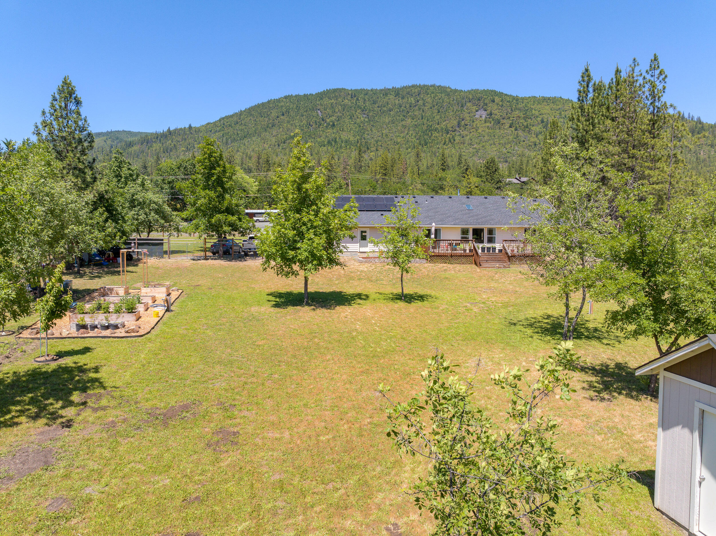 Colonial Valley Pines - Residential