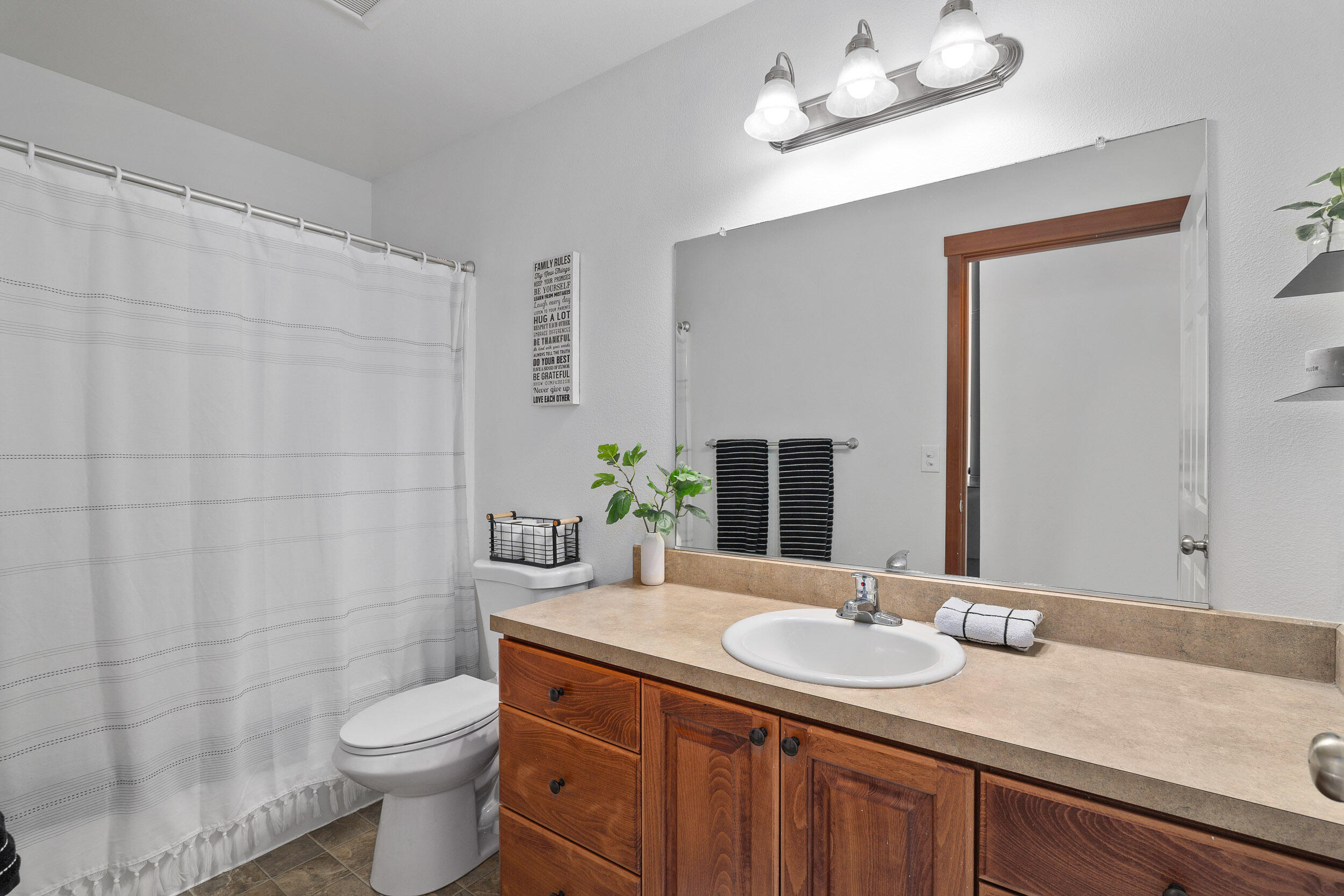 Colonial Valley Pines - Residential