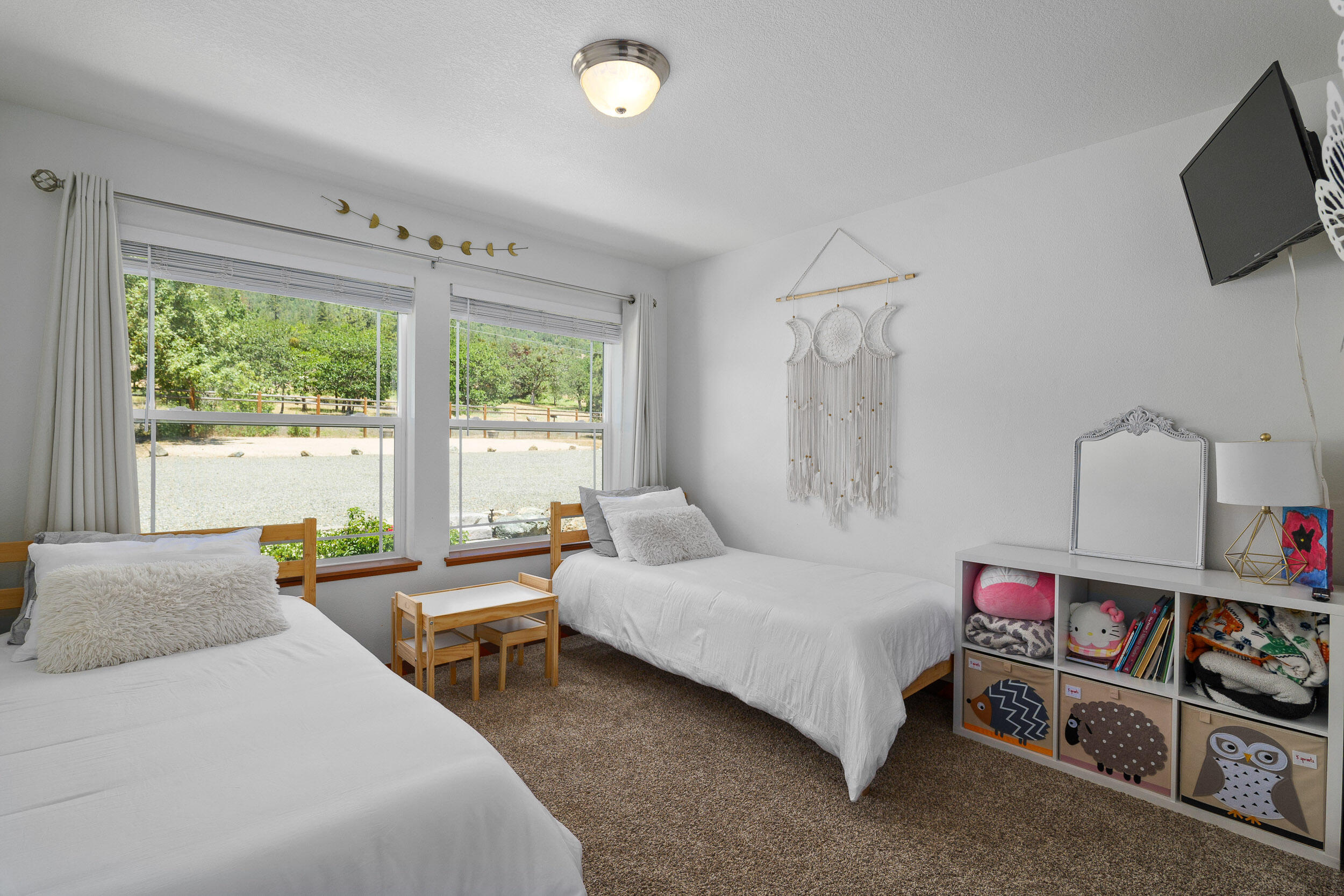 Colonial Valley Pines - Residential