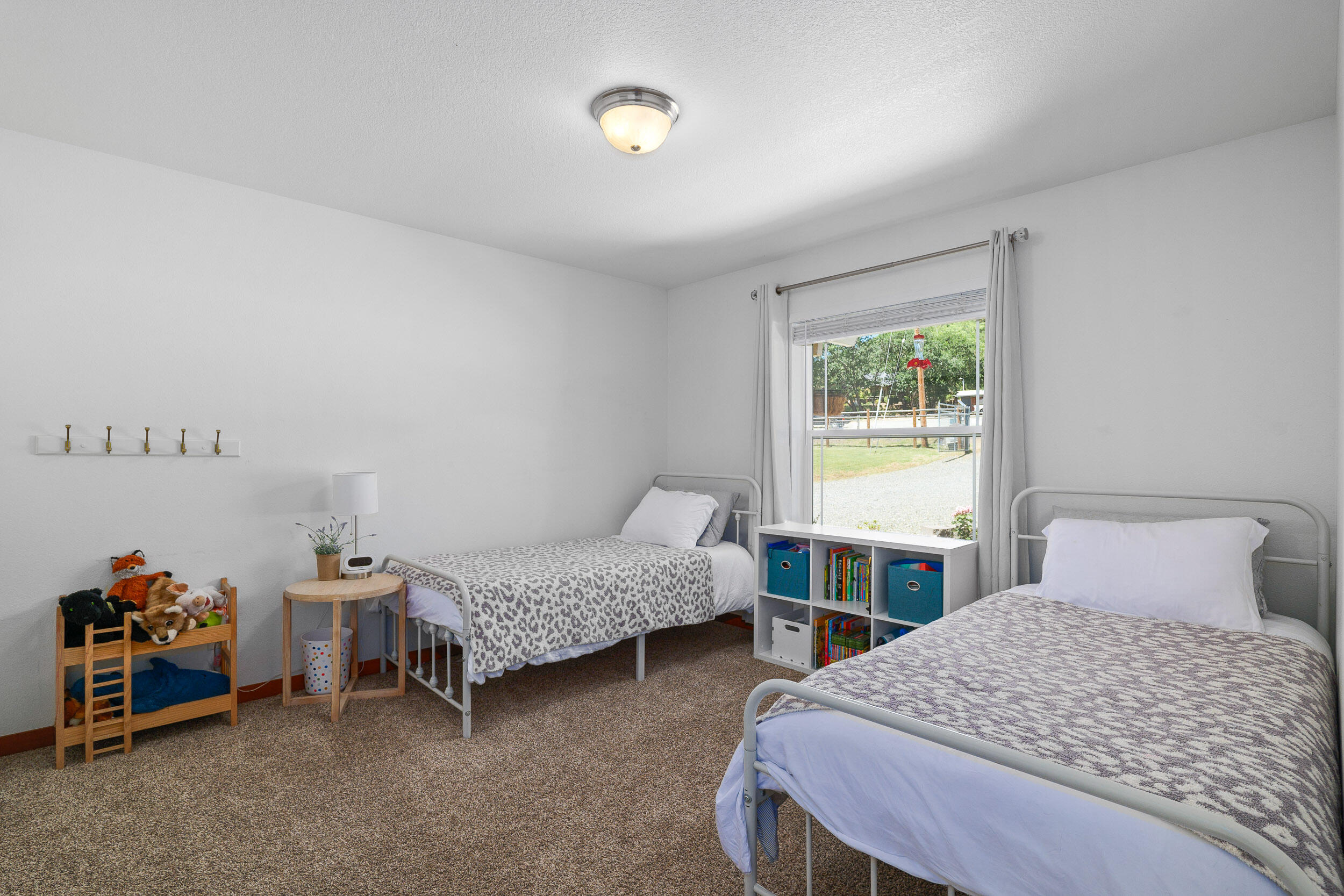 Colonial Valley Pines - Residential