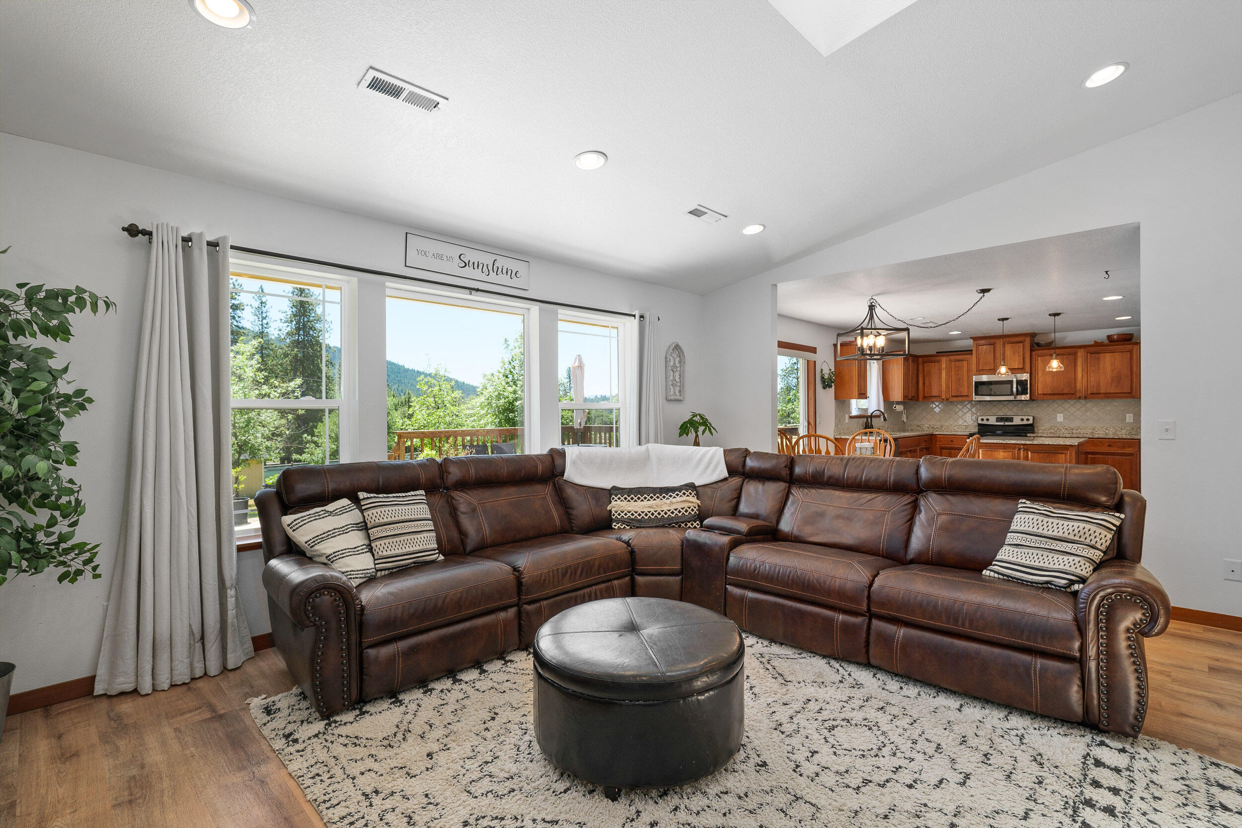 Colonial Valley Pines - Residential