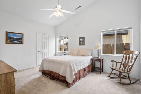 Tiny photo for 20052 Badger Road, Bend, OR 97702 (MLS # 220211270)