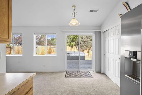 Tiny photo for 20052 Badger Road, Bend, OR 97702 (MLS # 220211270)