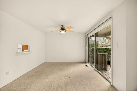 Tiny photo for 206 Mount Echo Drive, Medford, OR 97504 (MLS # 220213127)