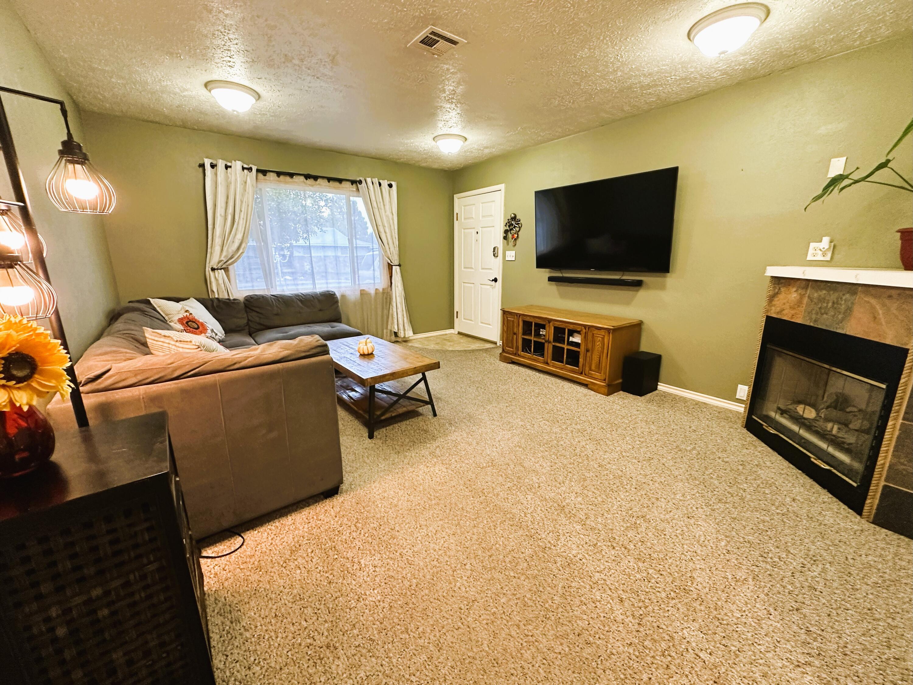 Lamron Homes - Residential