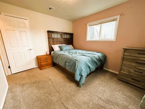 Tiny photo for 5245 Sturdivant Avenue, Klamath Falls, OR 97603 (MLS # 220211228)
