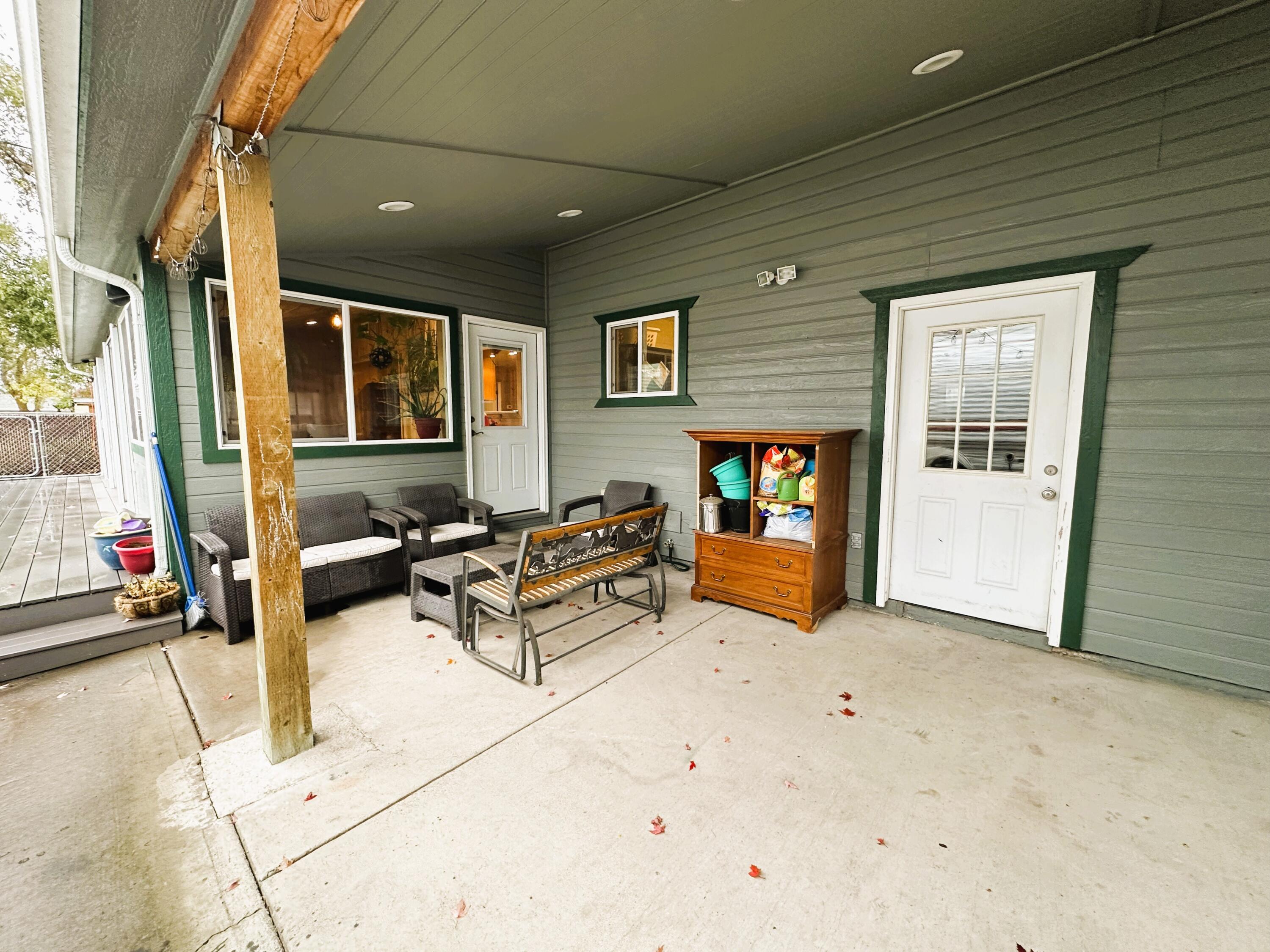 Lamron Homes - Residential