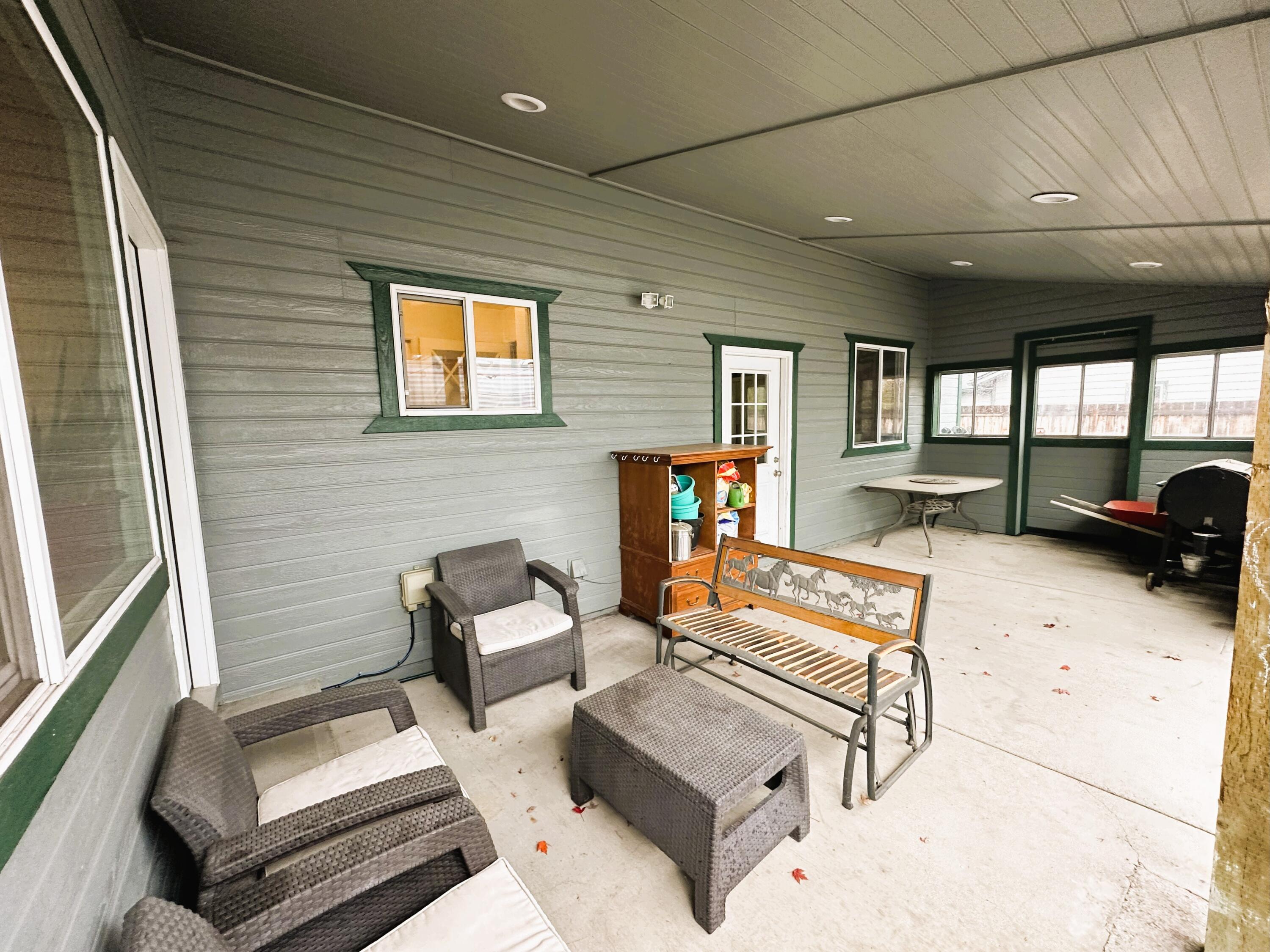 Lamron Homes - Residential