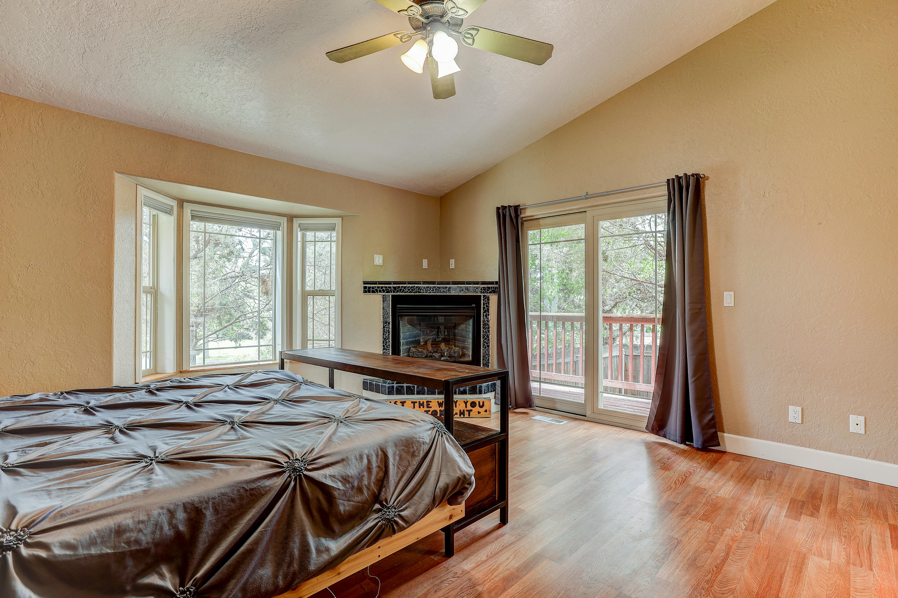 Boulder Ridge - Residential