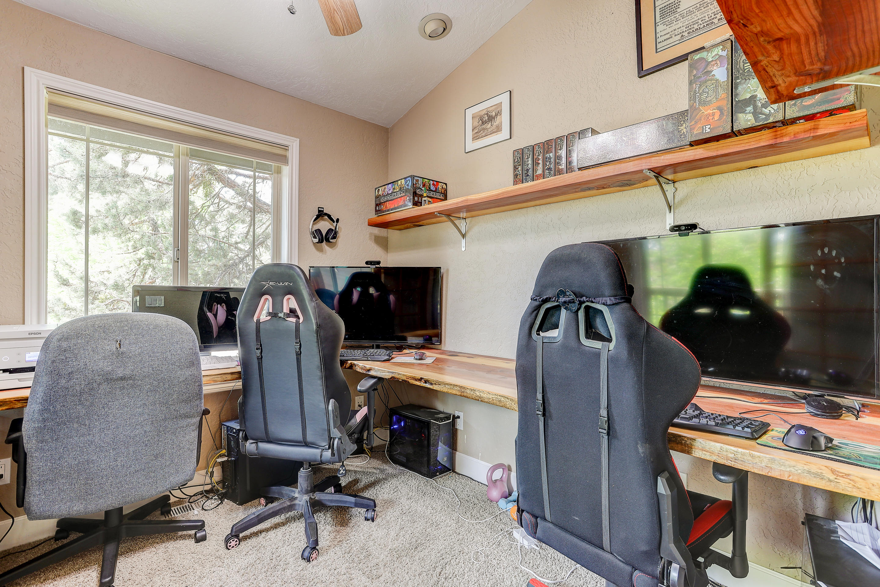 Boulder Ridge - Residential