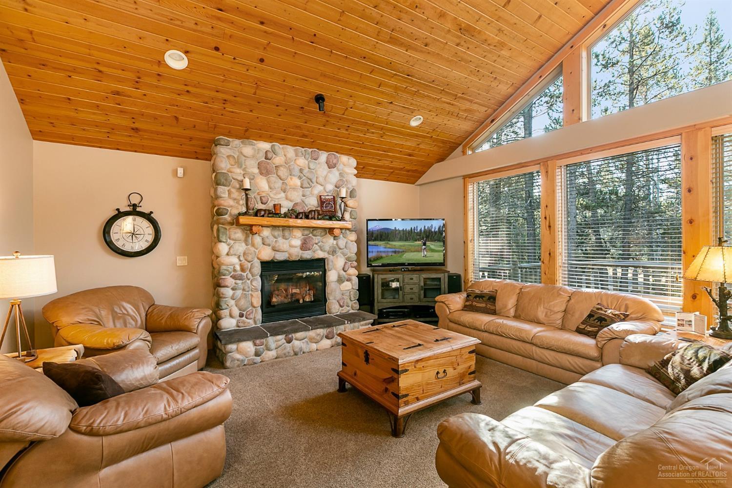 Fairway Point Villag - Residential