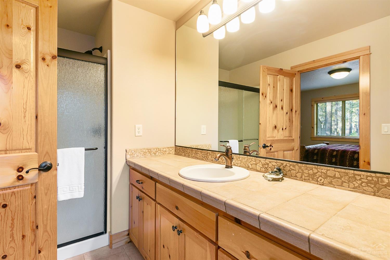 Fairway Point Villag - Residential