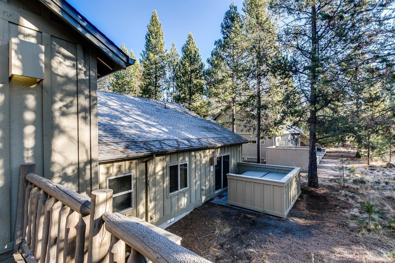 Fairway Point Villag - Residential