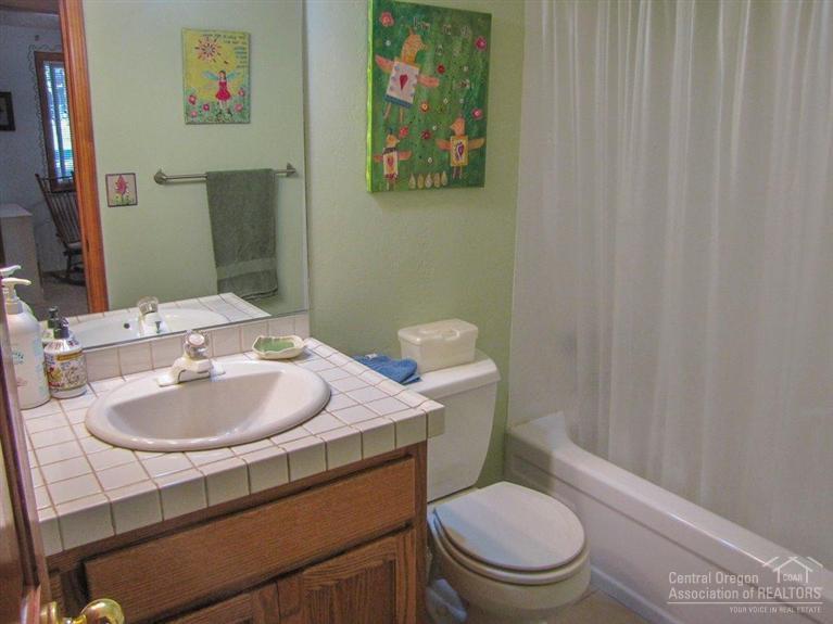 Golden Mantle - Residential