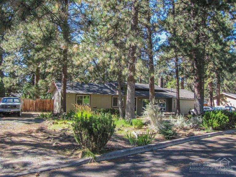 Golden Mantle - Residential