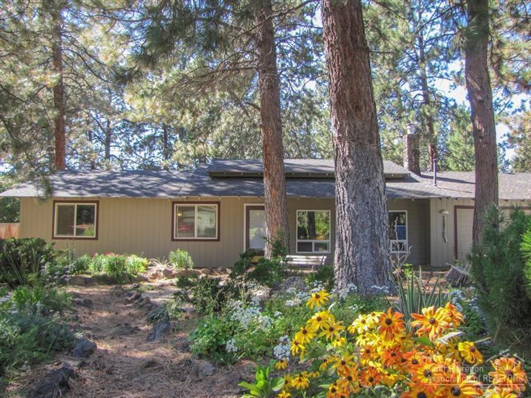 Golden Mantle - Residential