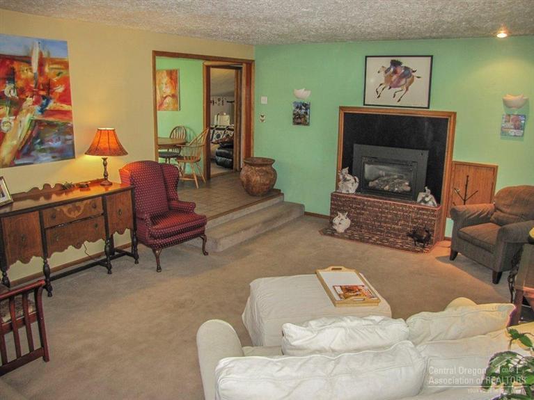 Golden Mantle - Residential