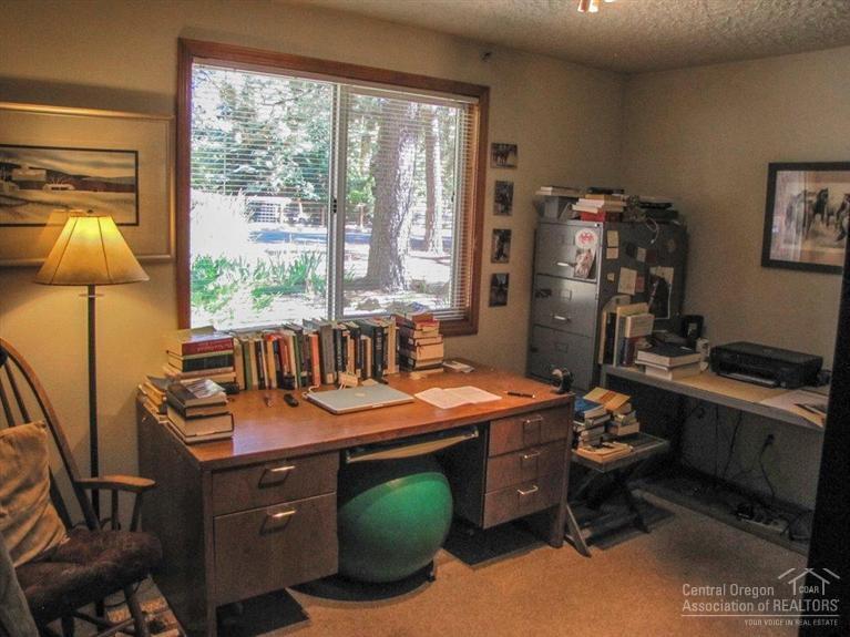 Golden Mantle - Residential