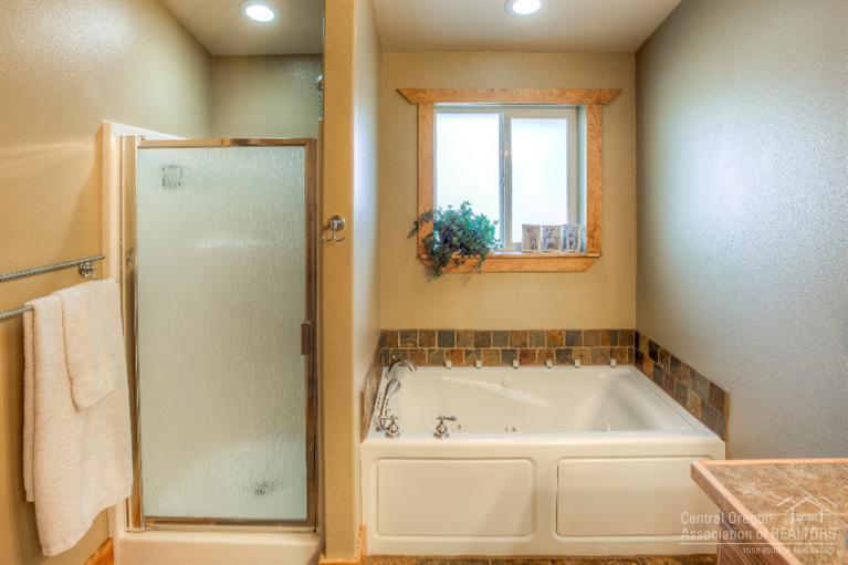 Tetherow Crossing - Residential