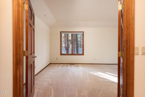 Tiny photo for 60630 Thunderbird, Bend, OR 97702 (MLS # 220230040)
