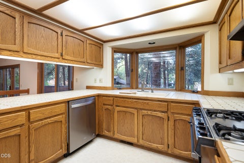 Tiny photo for 60630 Thunderbird, Bend, OR 97702 (MLS # 220230040)