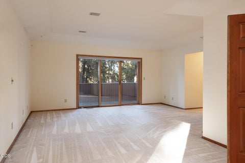 Tiny photo for 60630 Thunderbird, Bend, OR 97702 (MLS # 220230040)