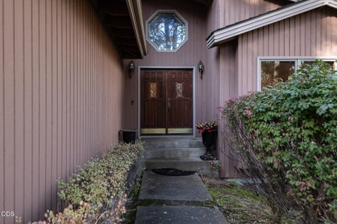 Tiny photo for 60630 Thunderbird, Bend, OR 97702 (MLS # 220230040)