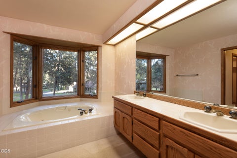 Tiny photo for 60630 Thunderbird, Bend, OR 97702 (MLS # 220230040)