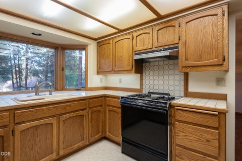 Tiny photo for 60630 Thunderbird, Bend, OR 97702 (MLS # 220230040)