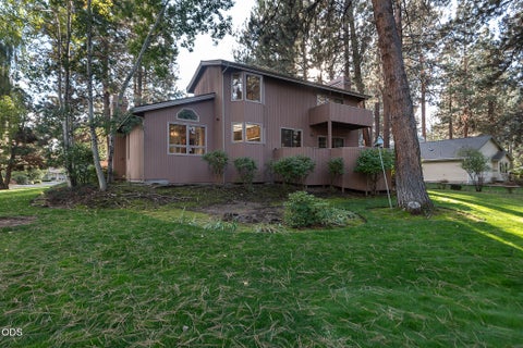 Tiny photo for 60630 Thunderbird, Bend, OR 97702 (MLS # 220230040)