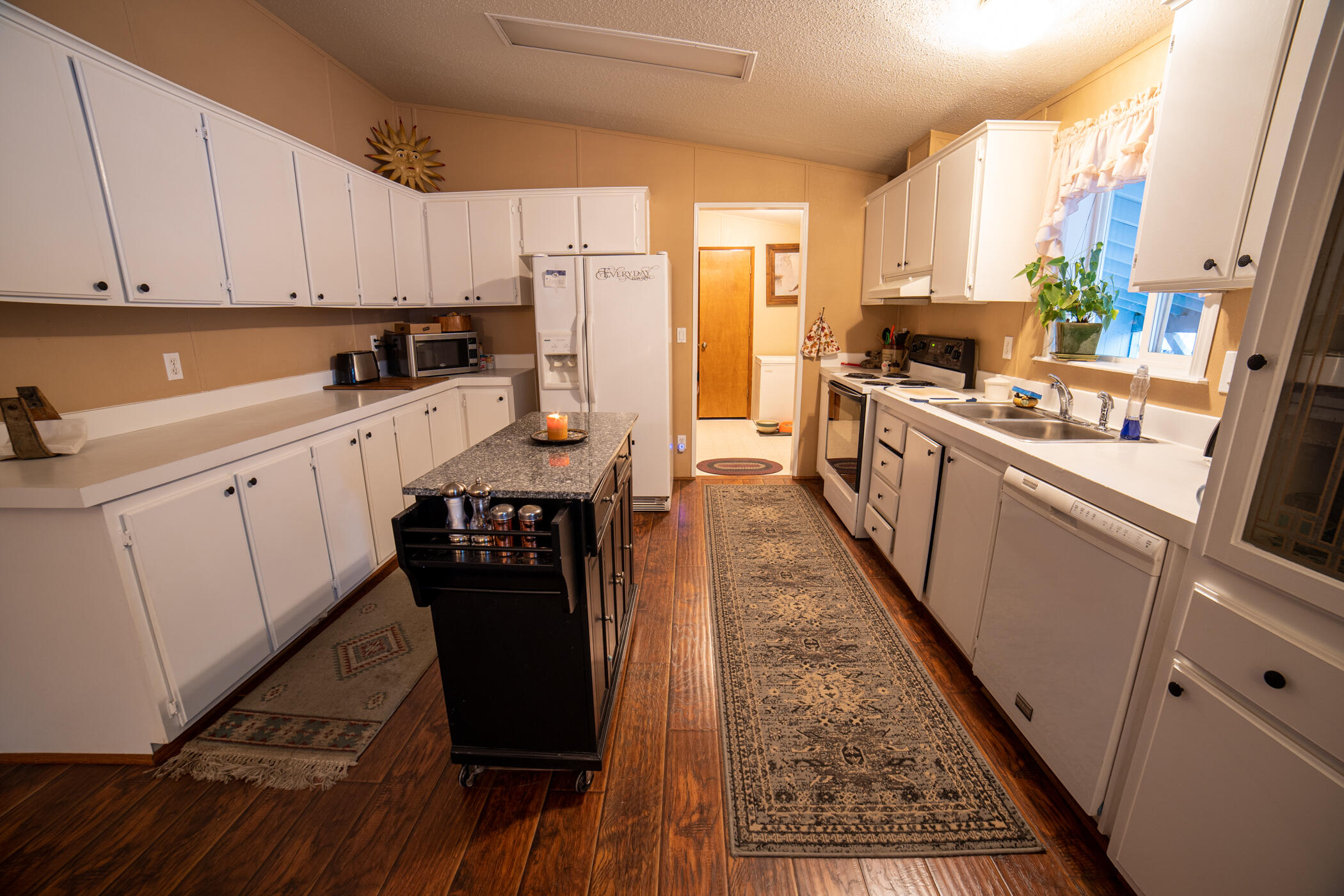 Fox Hills - Residential