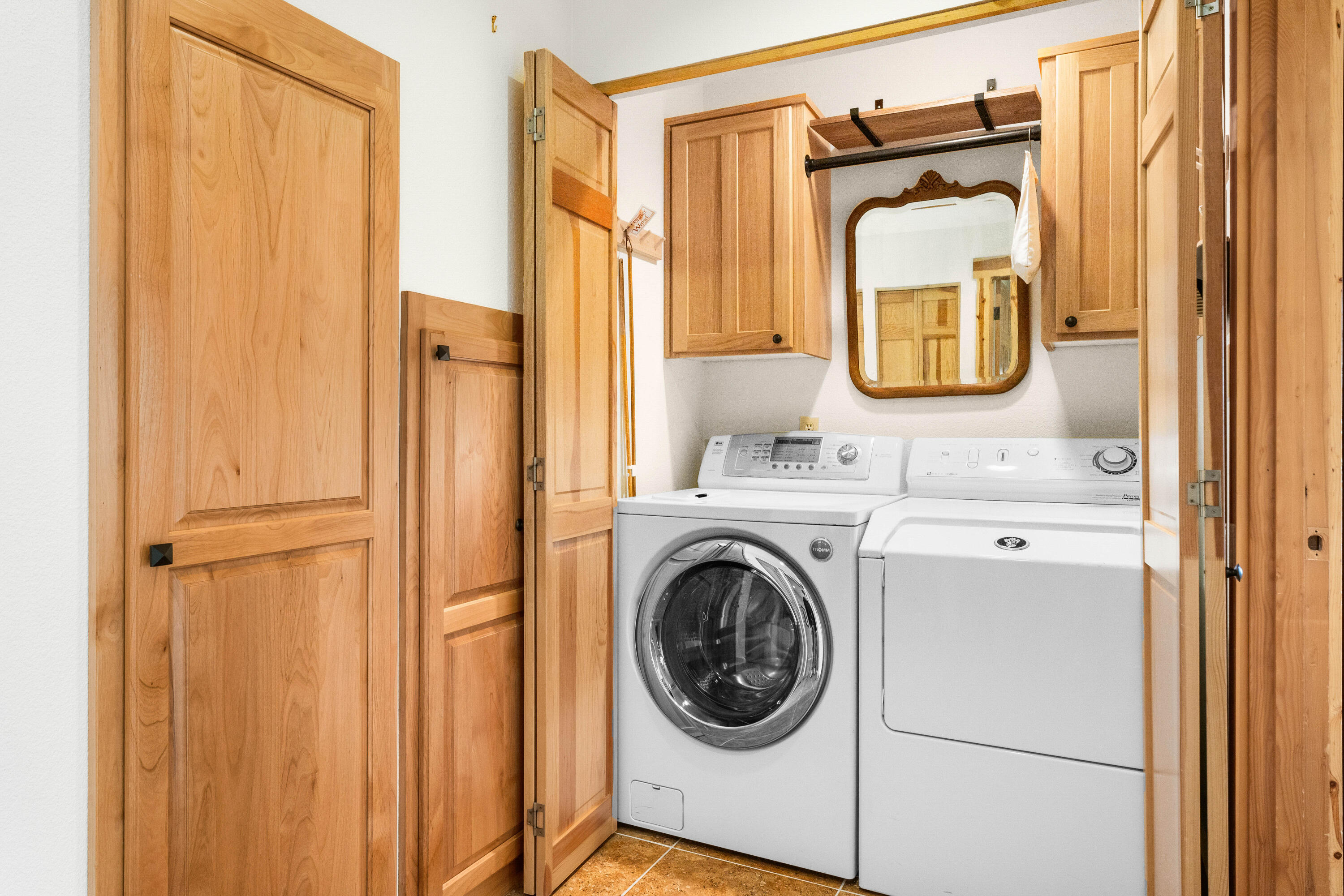 Eagle Crest - Residential