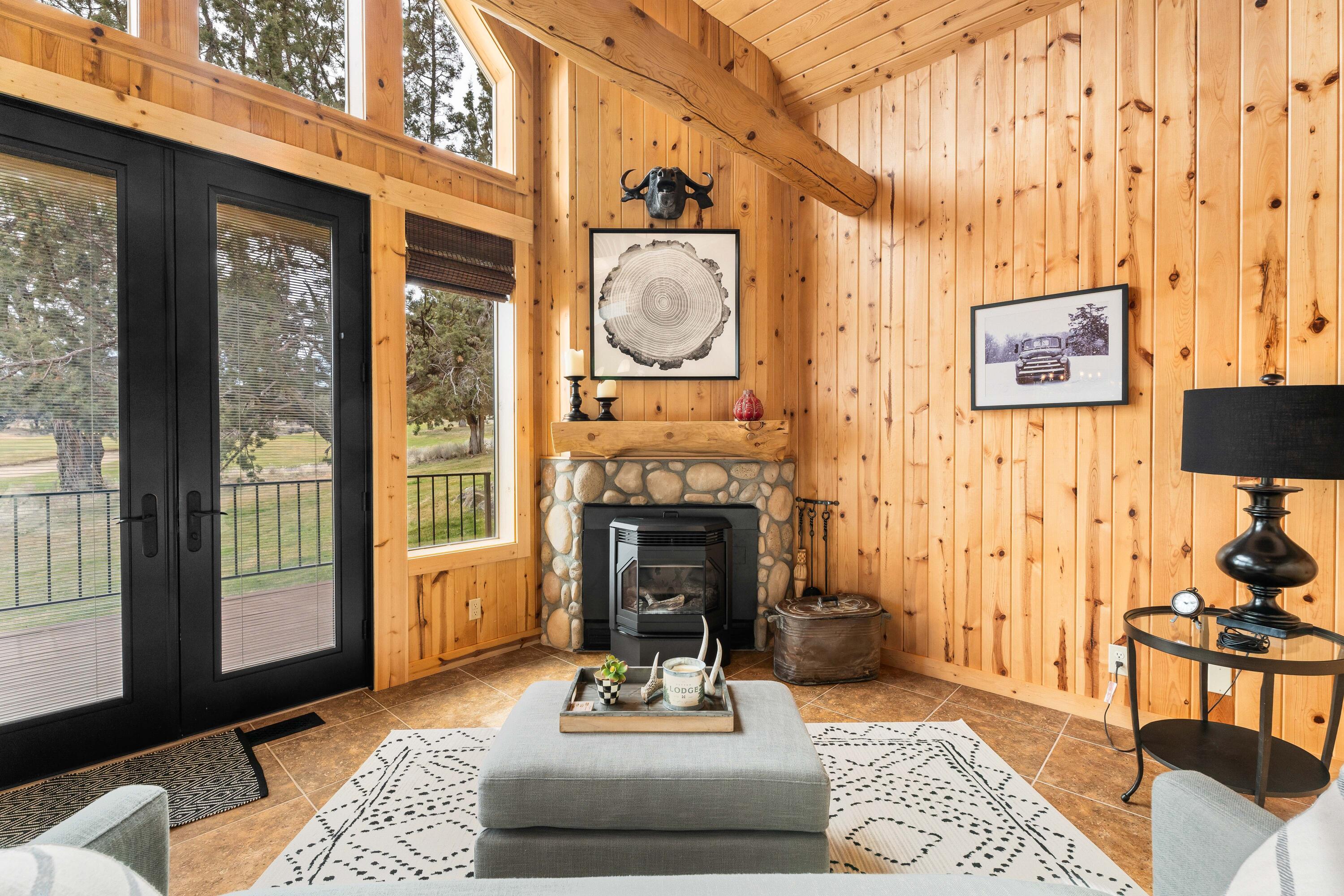 Eagle Crest - Residential