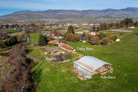 273 Theo Drive Talent OR 97540