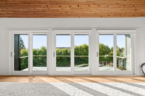 Tiny photo for 1383 Highcrest Drive, Medford, OR 97504 (MLS # 220212273)