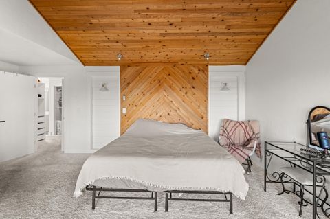 Tiny photo for 1383 Highcrest Drive, Medford, OR 97504 (MLS # 220212273)