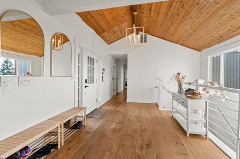 Tiny photo for 1383 Highcrest Drive, Medford, OR 97504 (MLS # 220212273)