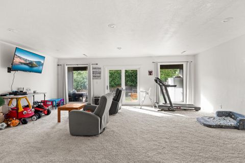 Tiny photo for 1383 Highcrest Drive, Medford, OR 97504 (MLS # 220212273)