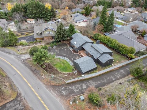 Tiny photo for 1383 Highcrest Drive, Medford, OR 97504 (MLS # 220212273)