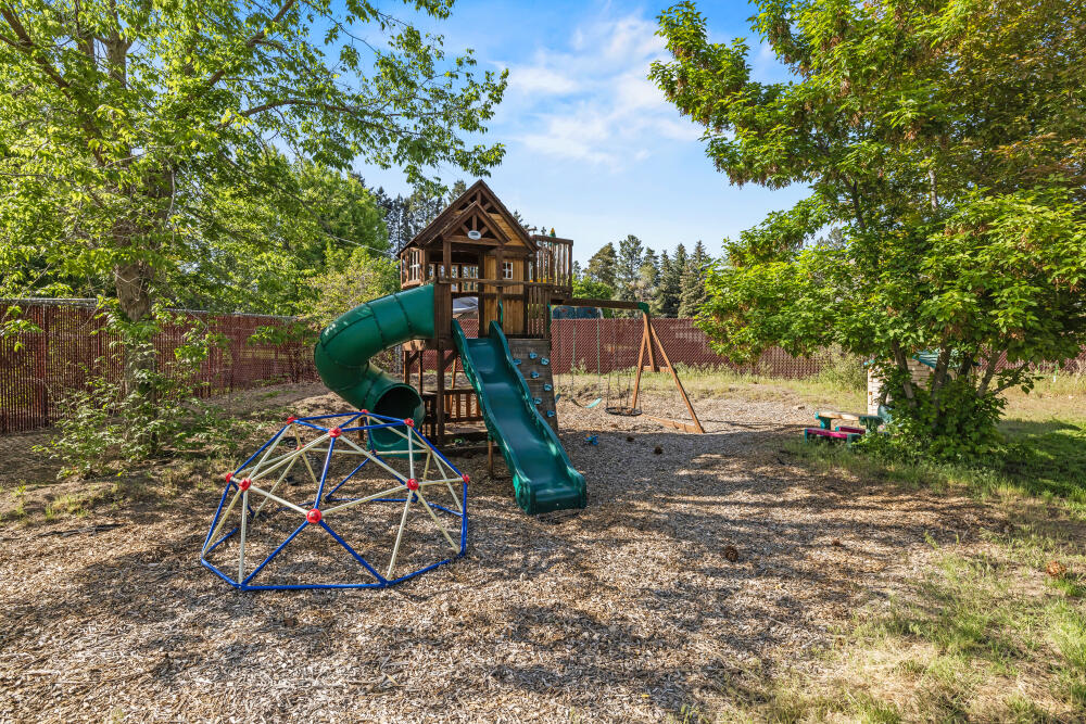 Pine Grove Ponderosa - Residential