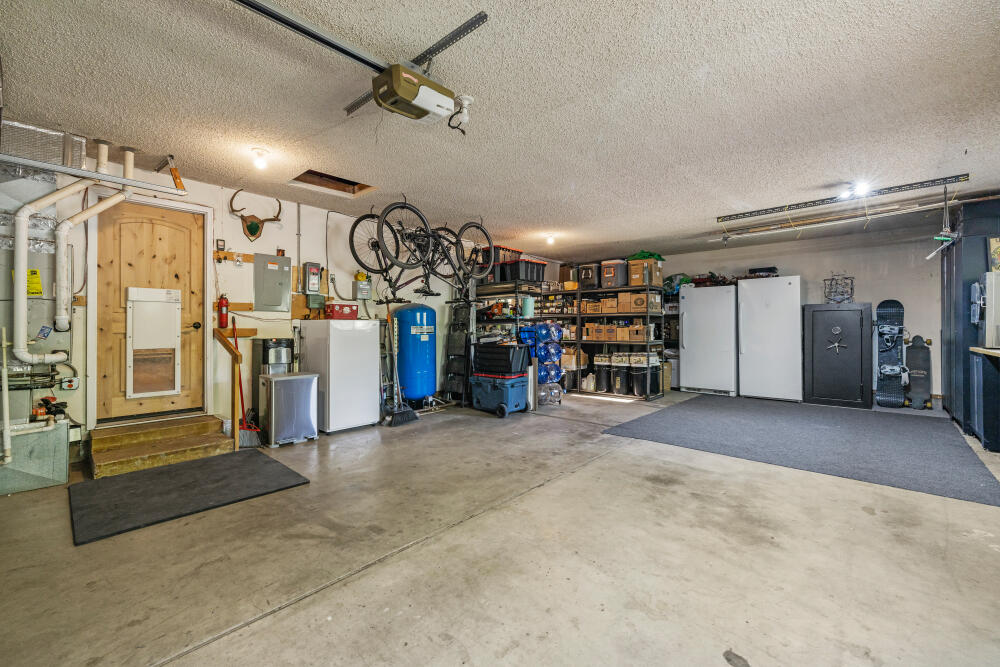 Pine Grove Ponderosa - Residential