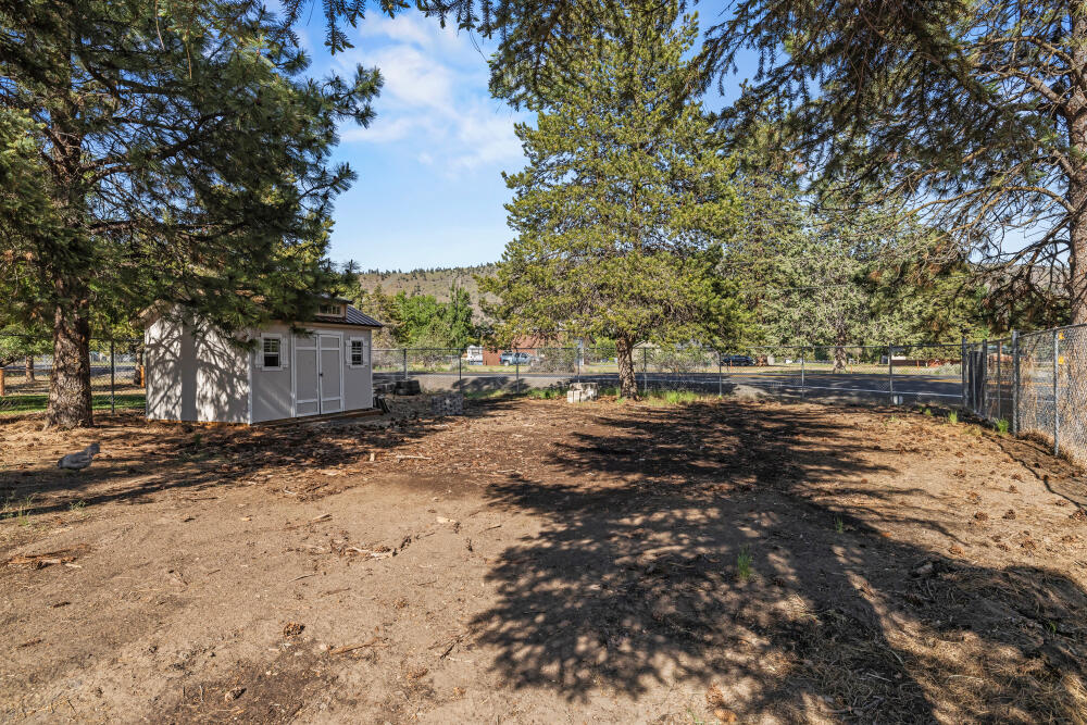 Pine Grove Ponderosa - Residential