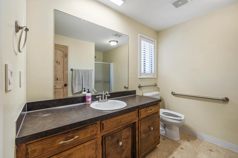 Pine Grove Ponderosa - Residential