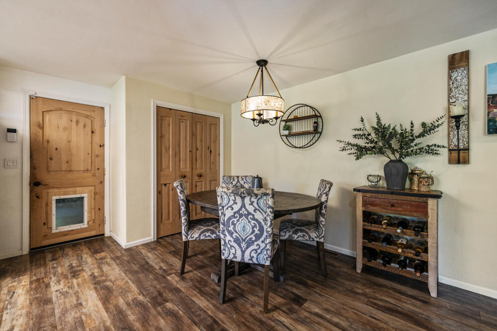 Pine Grove Ponderosa - Residential